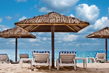 Ramada By Wyndham Beach - 66