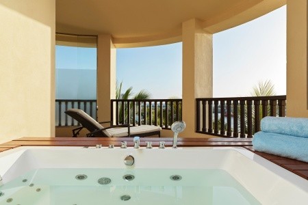 Omán Salalah Fanar Beach Resort & Residence 8 dňový pobyt All Inclusive Letecky Letisko: Bratislava May 2026 ( 2/05/26- 9/05/26)