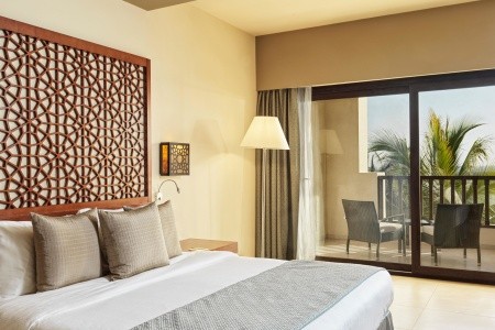 Omán Salalah Fanar Beach Resort & Residence 8 dňový pobyt All Inclusive Letecky Letisko: Bratislava May 2026 ( 2/05/26- 9/05/26)