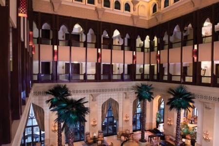 Spojené arabské emiráty Abu Dhabi Shangri-La Hotel Qaryat Al Beri 8 dňový pobyt Polpenzia Letecky Letisko: Praha February 2025 (19/02/25-26/02/25)