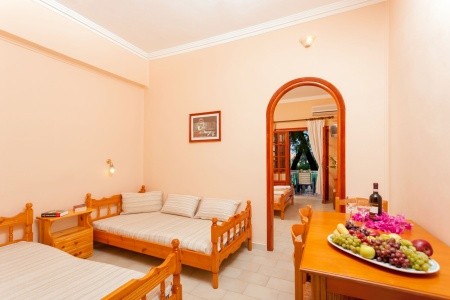 Alykes Park Bungalows & Apartments - 58