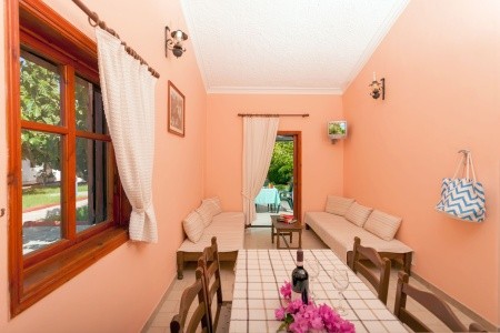 Alykes Park Bungalows & Apartments - 60