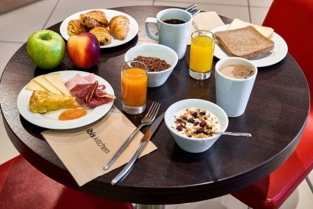 Ibis Barcelona Meridiana