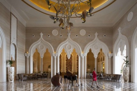 Katar Doha Marsa Malaz Kempinski The Pearl 14 dňový pobyt Raňajky Letecky Letisko: Praha May 2025 (27/05/25- 9/06/25)