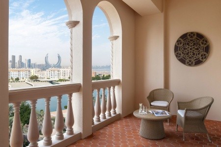 Katar Doha Marsa Malaz Kempinski The Pearl 14 dňový pobyt Raňajky Letecky Letisko: Praha May 2025 (27/05/25- 9/06/25)