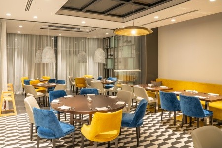 Spojené arabské emiráty Dubaj Hyatt Place Dubai Jumeirah 9 dňový pobyt Raňajky Letecky Letisko: Praha May 2026 ( 5/05/26-13/05/26)