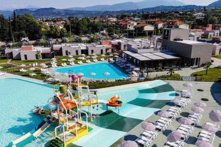 Taliansko Lago di Garda Sisan Family Resort (Cisano Del Bardolino) 5 dňový pobyt Raňajky Vlastná October 2025 (28/10/25- 1/11/25)