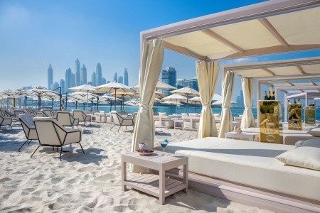 Spojené arabské emiráty Dubaj Radisson Beach Resort Palm Jumeirah 11 dňový pobyt Plná penzia Letecky Letisko: Praha January 2025 (31/01/25-10/02/25)