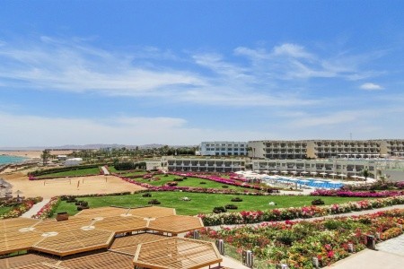 Sirena Beach Resort & Spa - 11