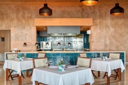 Atlantica Belvedere Resort - 8