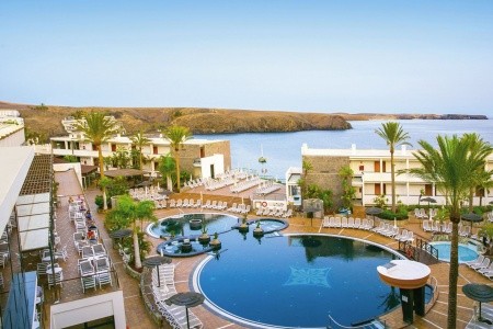 Kanárské ostrovy, Lanzarote, Hotel The Mirador Papagayo, za <span>41.365</span>Kč