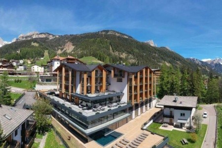 Ciampedie Luxury Alpine Spa