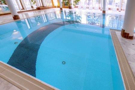 Gartenhotel Crystal Beauty & Spa (Fügen Im Zillertal) - 11