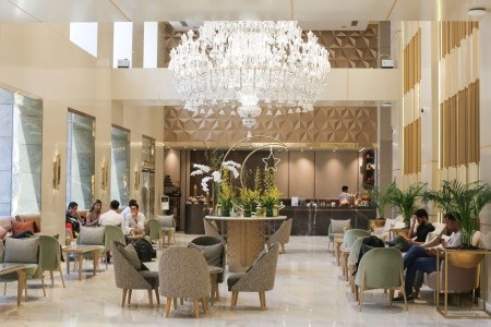 Spojené arabské emiráty Dubaj The Tower Plaza (Ex.