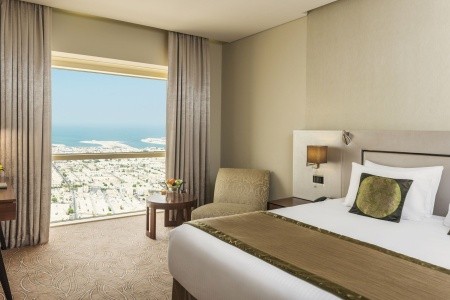 Spojené arabské emiráty Dubaj The Tower Plaza (Ex.