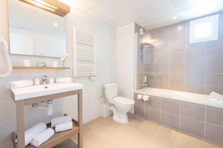 Comfort Suites Cannes Mandelieu - 46