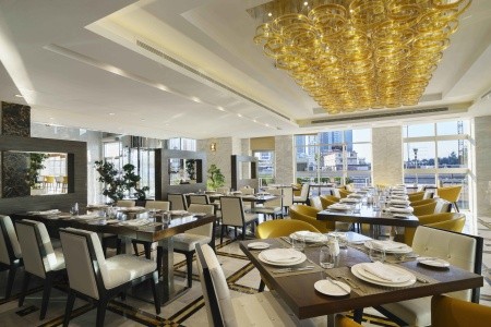 Spojené arabské emiráty Abu Dhabi Jannah Burj Al Sarab 5 dňový pobyt Raňajky Letecky Letisko: Praha December 2025 (15/12/25-19/12/25)