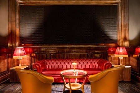 Česká republika Praha a okolie Carlo IV Prague 4 dňový pobyt Raňajky Vlastná November 2026 (26/11/26-29/11/26)