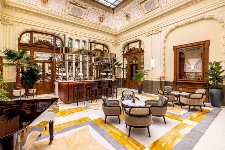 Česká republika Praha a okolie Carlo IV Prague 4 dňový pobyt Raňajky Vlastná November 2026 (26/11/26-29/11/26)