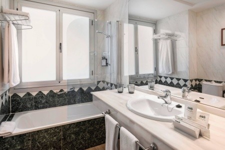 Tryp Madrid Chamartín Hotel