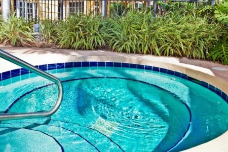 USA Miami La Quinta Inn & Suites Miami Airport West 14 dňový pobyt Raňajky Letecky Letisko: Praha October 2025 (24/10/25- 6/11/25)