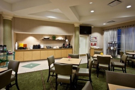 USA Miami La Quinta Inn & Suites Miami Airport West 14 dňový pobyt Raňajky Letecky Letisko: Praha October 2025 (24/10/25- 6/11/25)