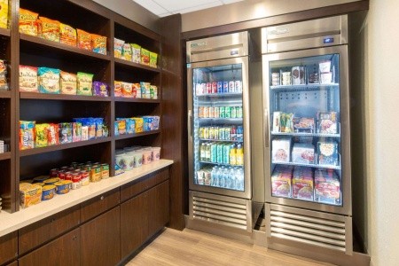 USA Miami La Quinta Inn & Suites Miami Airport West 14 dňový pobyt Raňajky Letecky Letisko: Praha October 2025 (24/10/25- 6/11/25)