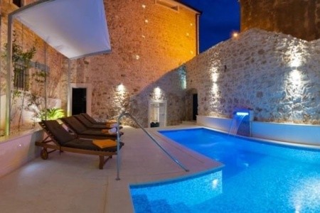 Luxury Villa Bol With Private Pool, Jacuzzi And Sauna By The Sea In Center Of Bol On Brac Island