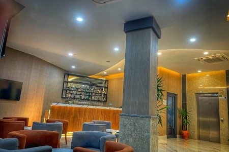 Side Golden Rock - 10