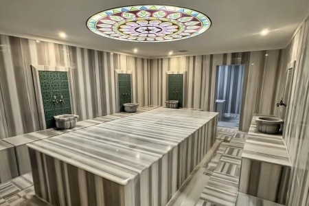 Side Golden Rock - 15