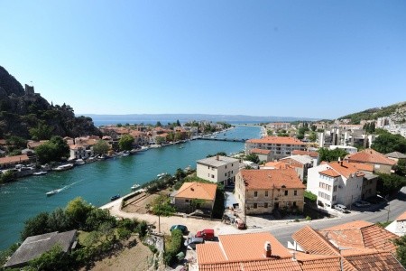 Chorvátsko Omiš Villa Dvor 8 dňový pobyt Raňajky Letecky Letisko: Praha May 2025 (18/05/25-25/05/25)