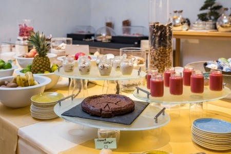 Chorvátsko Trogir Ola (Seget Donji) 9 dňový pobyt Polpenzia Letecky Letisko: Praha October 2025 (31/10/25- 8/11/25)