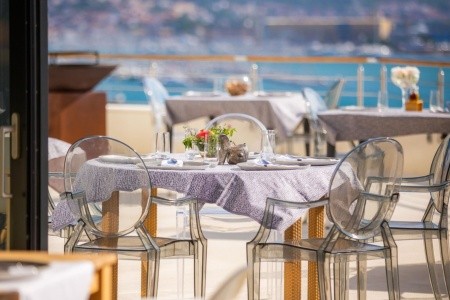 Chorvátsko Trogir Ola (Seget Donji) 9 dňový pobyt Polpenzia Letecky Letisko: Praha October 2025 (31/10/25- 8/11/25)