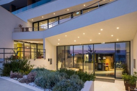 Chorvátsko Trogir Ola (Seget Donji) 9 dňový pobyt Polpenzia Letecky Letisko: Praha October 2025 (31/10/25- 8/11/25)