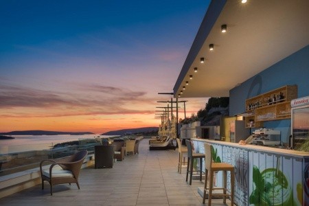 Chorvátsko Trogir Ola (Seget Donji) 9 dňový pobyt Polpenzia Letecky Letisko: Praha October 2025 (31/10/25- 8/11/25)