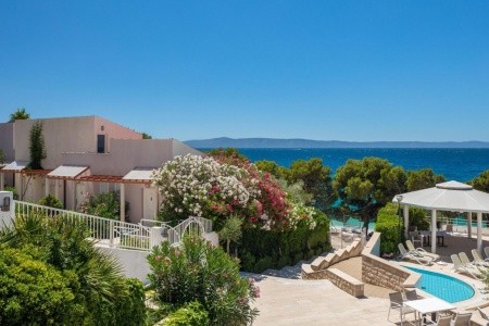 Chorvátsko Makarská riviéra Bluesun Holiday Village Afrodita 10 dňový pobyt Raňajky Letecky Letisko: Praha October 2025 ( 8/10/25-17/10/25)