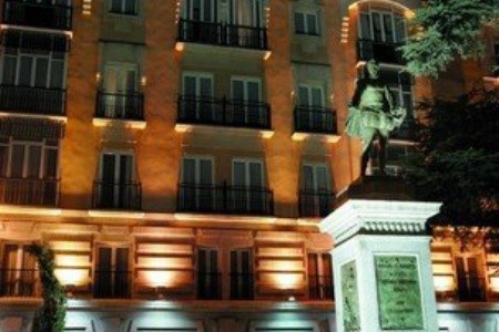 Villa Real
