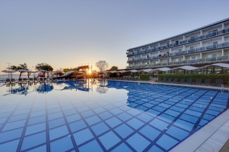 Royal Beach Club (Ex. Grand Sahin's Gumuldur Resort) - 9