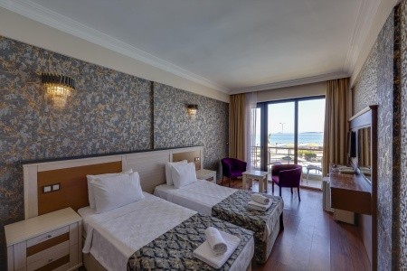 Royal Beach Club (Ex. Grand Sahin's Gumuldur Resort) - 34