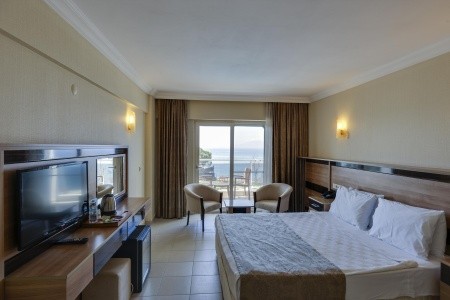 Royal Beach Club (Ex. Grand Sahin's Gumuldur Resort) - 35