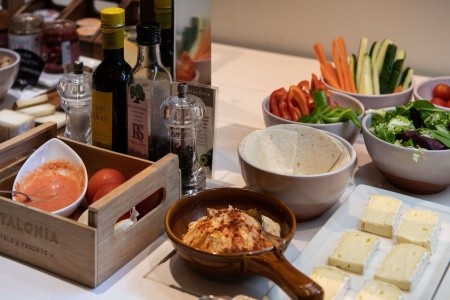 Španielsko Madrid Catalonia Plaza Mayor 9 dňový pobyt Raňajky Letecky Letisko: Praha October 2025 (11/10/25-19/10/25)