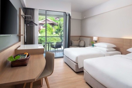 Thajsko Phuket Hyatt Place Phuket Patong 12 dňový pobyt Plná penzia Letecky Letisko: Katovice December 2025 ( 4/12/25-15/12/25)