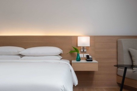 Thajsko Phuket Hyatt Place Phuket Patong 12 dňový pobyt Plná penzia Letecky Letisko: Katovice December 2025 ( 4/12/25-15/12/25)