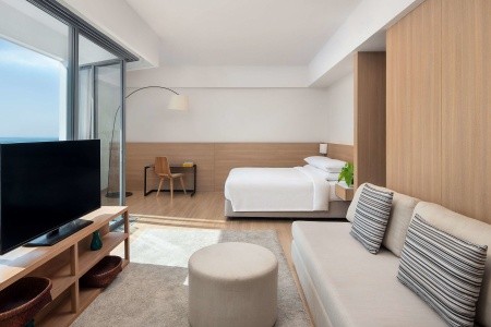 Thajsko Phuket Hyatt Place Phuket Patong 12 dňový pobyt Plná penzia Letecky Letisko: Katovice December 2025 ( 4/12/25-15/12/25)