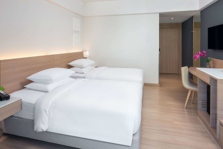 Thajsko Phuket Hyatt Place Phuket Patong 12 dňový pobyt Plná penzia Letecky Letisko: Katovice December 2025 ( 4/12/25-15/12/25)