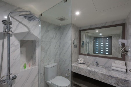 Thajsko Phuket Chanalai Flora Resort 10 dňový pobyt Raňajky Letecky Letisko: Viedeň November 2025 ( 6/11/25-15/11/25)