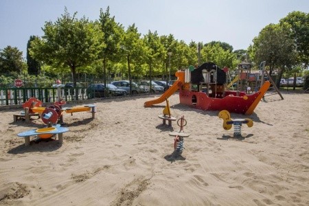 Taliansko Lago di Garda Campeggio Gasparina 5 dňový pobyt Bez stravy Vlastná June 2026 ( 7/06/26-11/06/26)