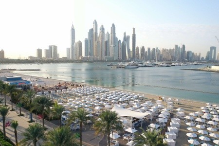 Spojené arabské emiráty Dubaj Hilton Dubai Palm Jumeirah 5 dňový pobyt Polpenzia Letecky Letisko: Praha apríl 2025 (19/04/25-23/04/25)