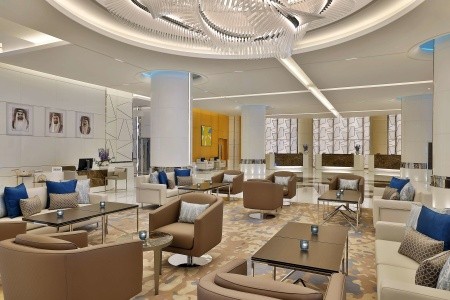 Spojené arabské emiráty Dubaj Hilton Dubai Palm Jumeirah 5 dňový pobyt Polpenzia Letecky Letisko: Praha apríl 2025 (19/04/25-23/04/25)