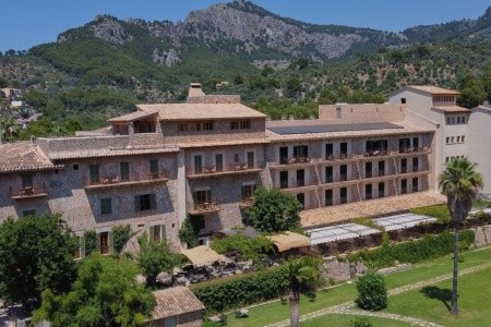 Španielsko Mallorca Es Port (Puerto De Sóller) 11 dňový pobyt Polpenzia Letecky Letisko: Praha May 2025 (17/05/25-27/05/25)